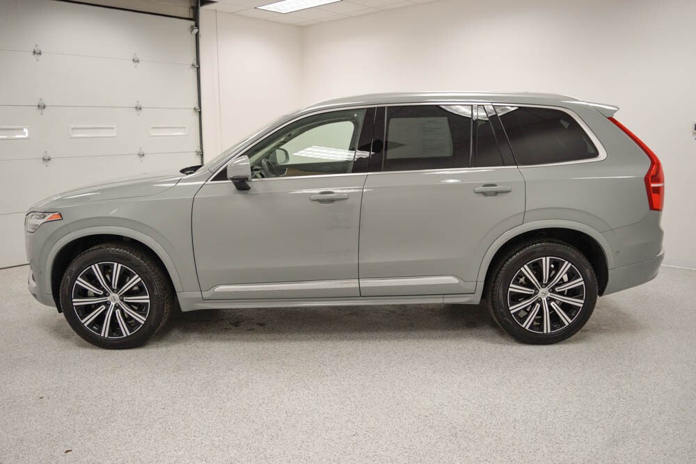 2024 Volvo XC90 Plus photo 3