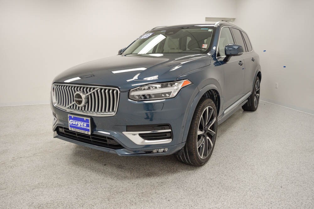 2023 Volvo XC90 AWD Plus photo 3