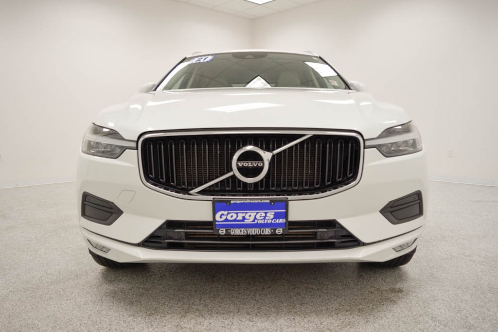 Used 2021 Volvo XC60 T6 Momentum SUV