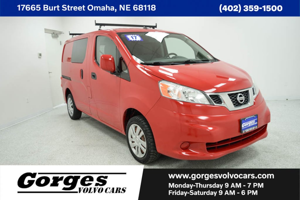 Used 2017 Nissan NV200 SV Van Compact Cargo Van