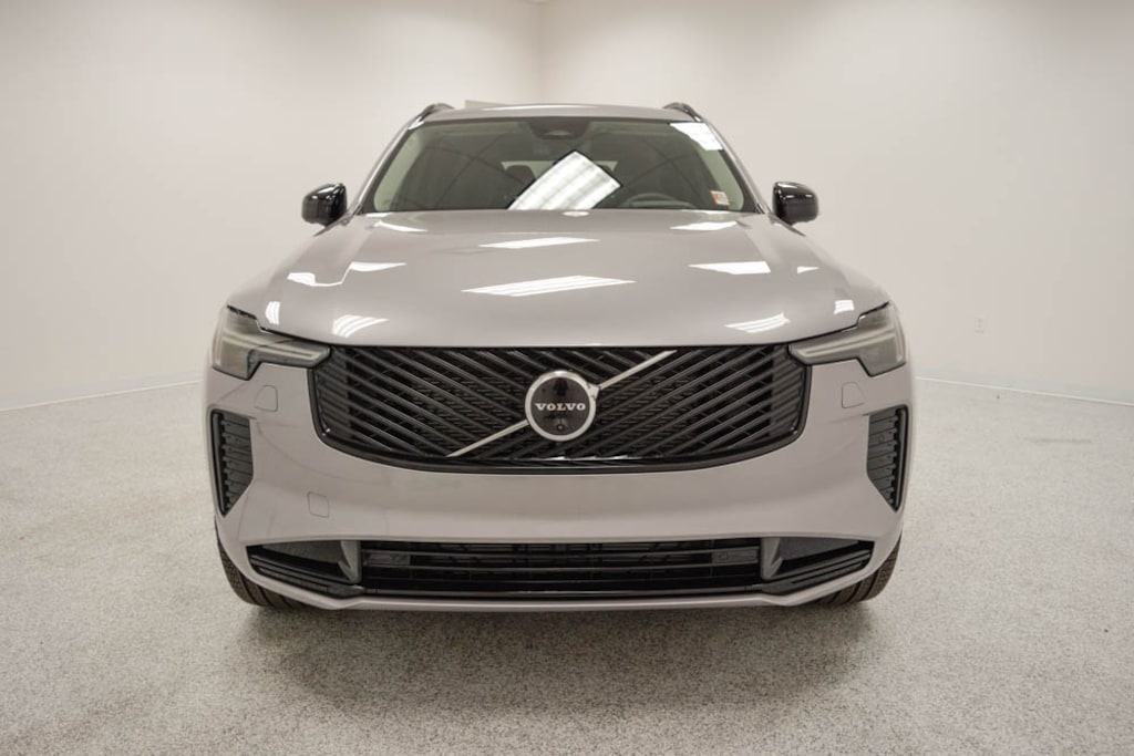 New 2026 Volvo XC90 B6 Ultra Dark Theme 7-Seater SUV