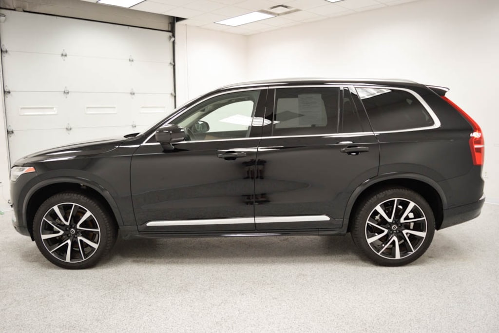 Certified 2025 Volvo XC90 B6 Plus 7-Seater SUV