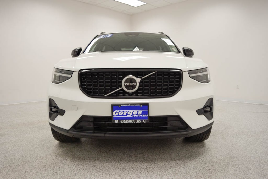 Certified 2026 Volvo XC40 B5 Plus SUV