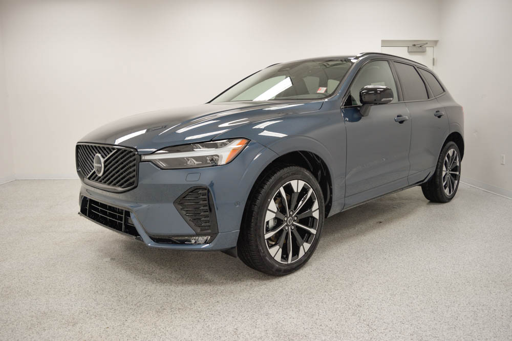 New 2026 Volvo XC60 B5 Plus SUV