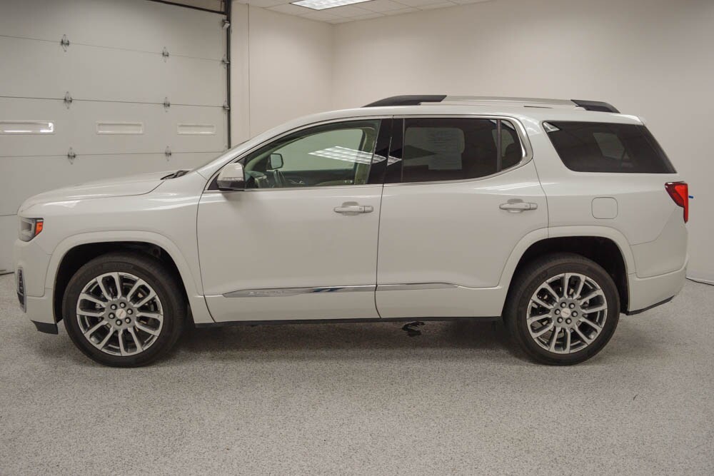 2021 Gmc Acadia Denali photo 3