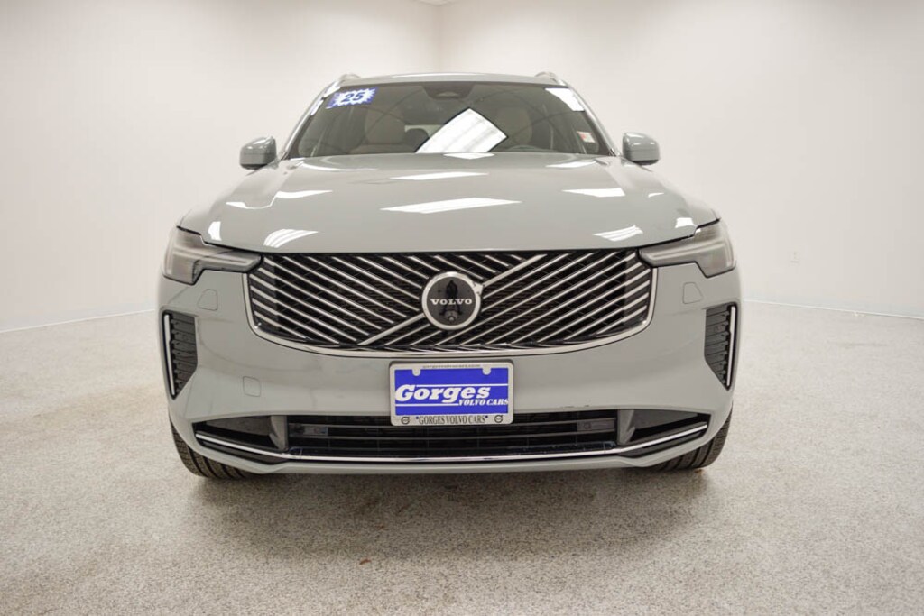 Certified 2025 Volvo XC90 B6 (2025.5) Plus 7-Seater SUV