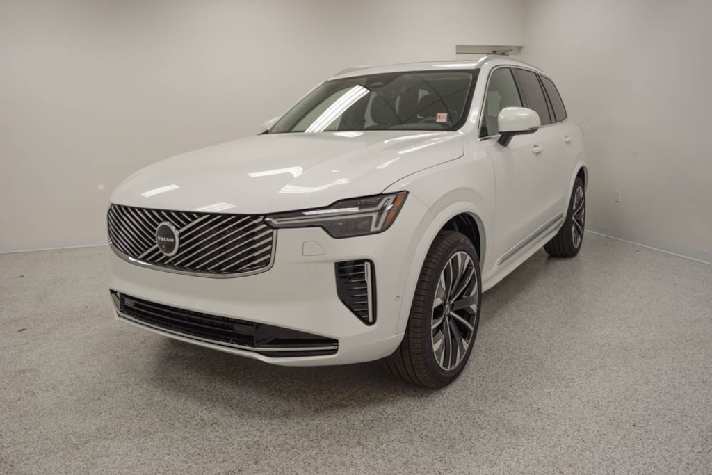 New 2026 Volvo XC90 B6 Plus 6-Seater SUV