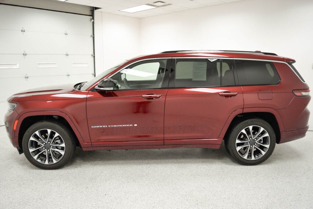 Used 2023 Jeep Grand Cherokee L Overland SUV