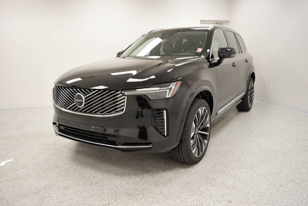 New 2026 Volvo XC90 B6 Plus 7-Seater SUV