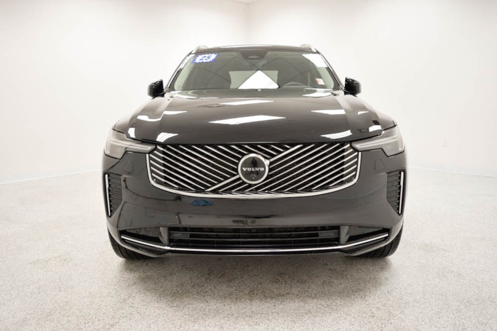 Certified 2025 Volvo XC90 B6 (2025.5) Plus 7-Seater SUV