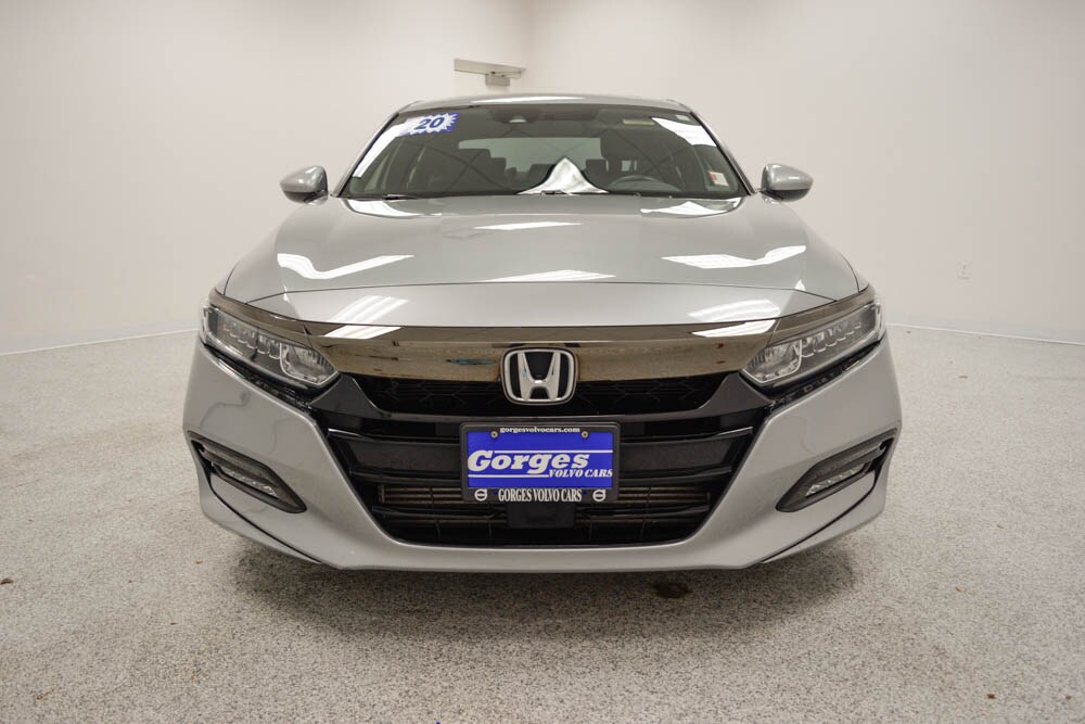 2020 Honda Accord Sport 2.0T photo 2