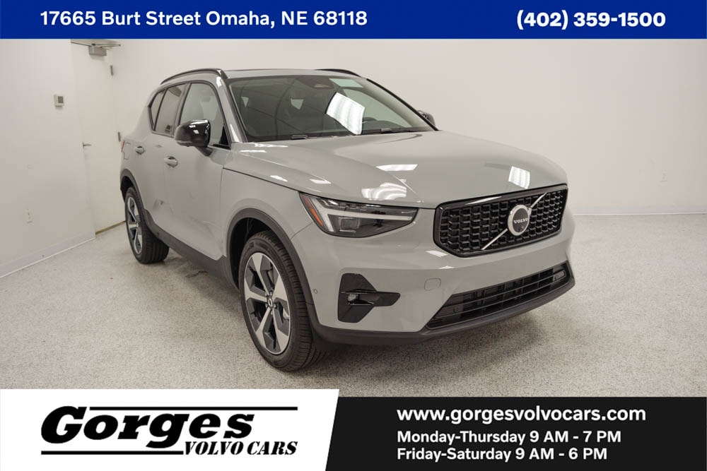 2026 Volvo XC40 Plus's photo