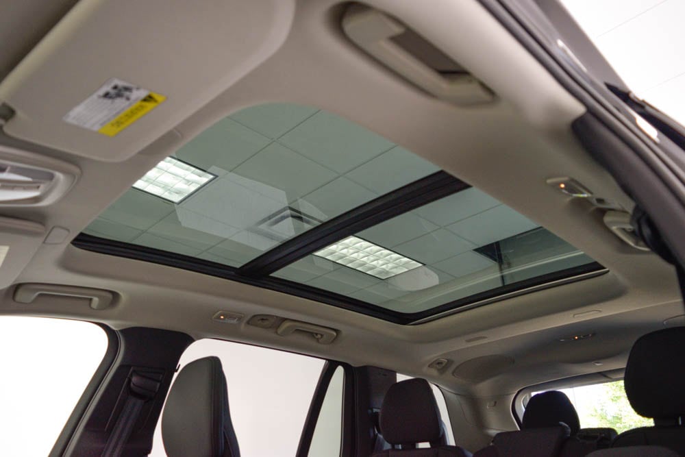 2026 Volvo XC90 Plus - Photo 20