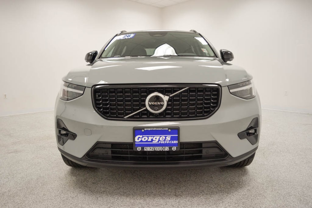 Certified 2026 Volvo XC40 B5 Plus SUV