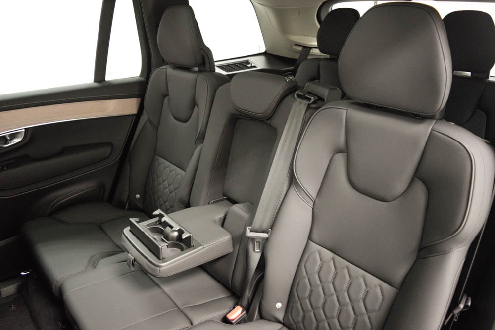 2026 Volvo XC90 Plus - Photo 32