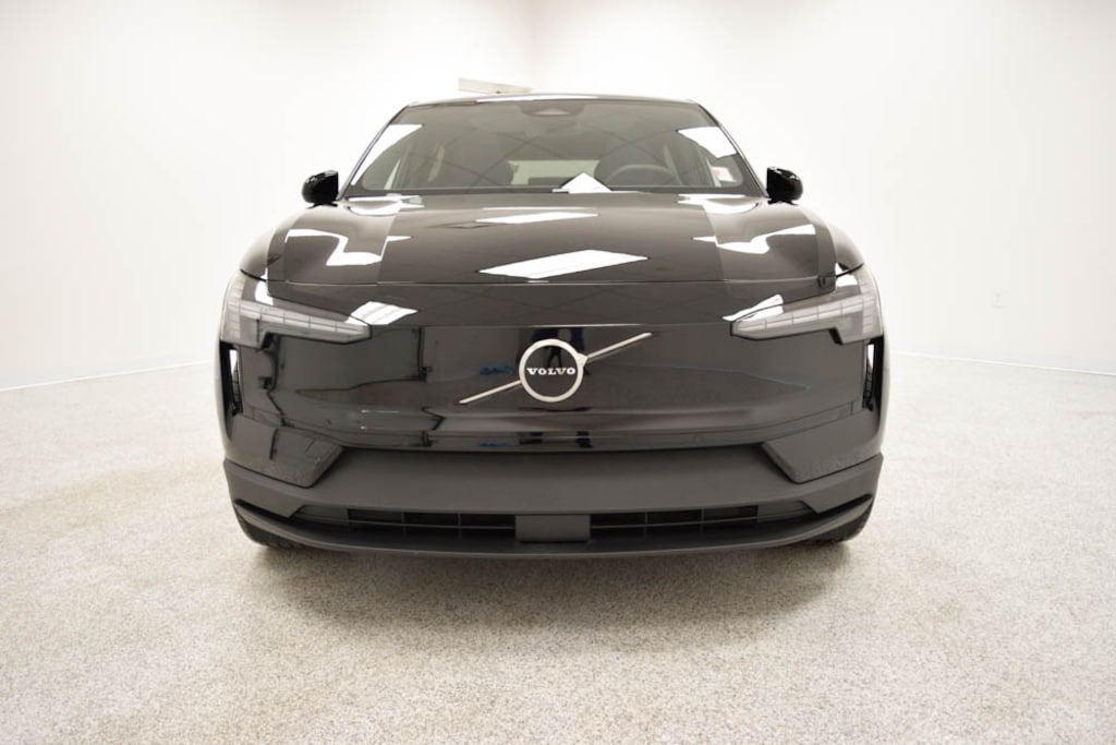 New 2026 Volvo EX30 Twin Motor Plus SUV