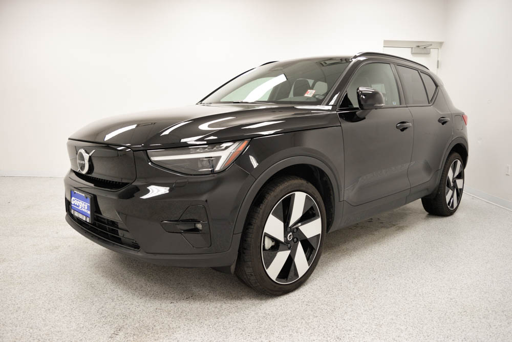 Certified 2023 Volvo XC40 Recharge Pure Electric Ultimate SUV