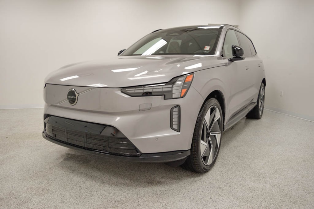 Used 2026 Volvo EX90 Twin Motor Performance Ultra 7-Seater SUV