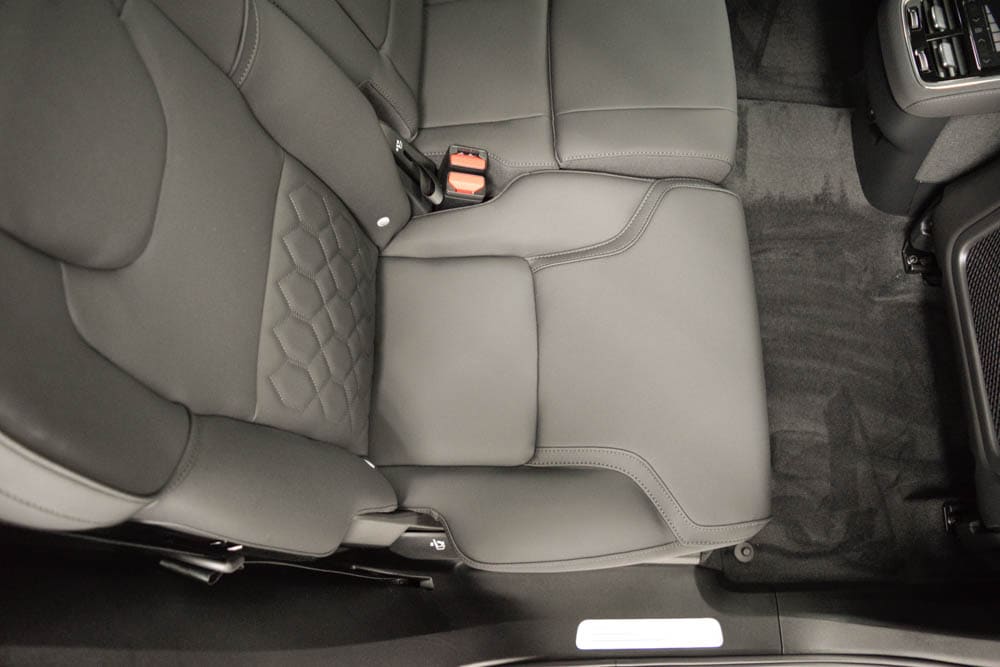 2026 Volvo XC90 Plus - Photo 28
