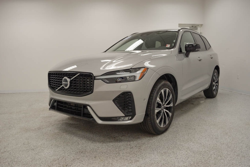 Used 2025 Volvo XC60 B5 Plus SUV