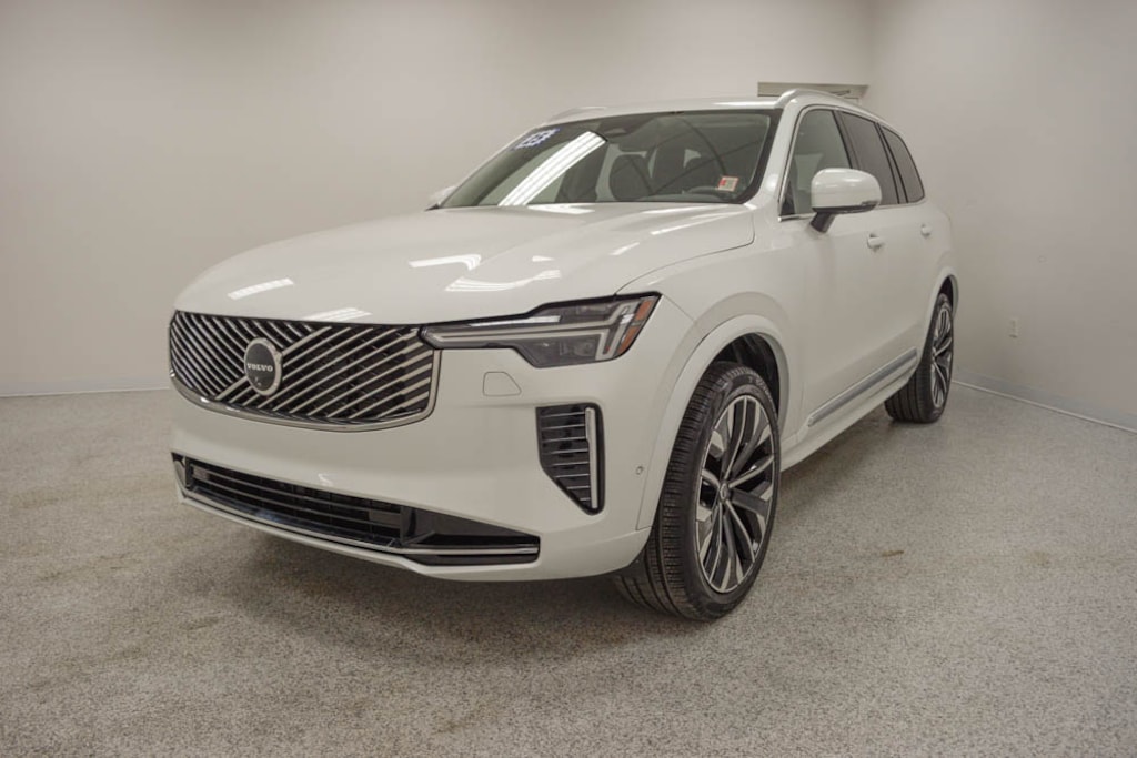 Used 2025 Volvo XC90 B6 (2025.5) Plus 7-Seater SUV