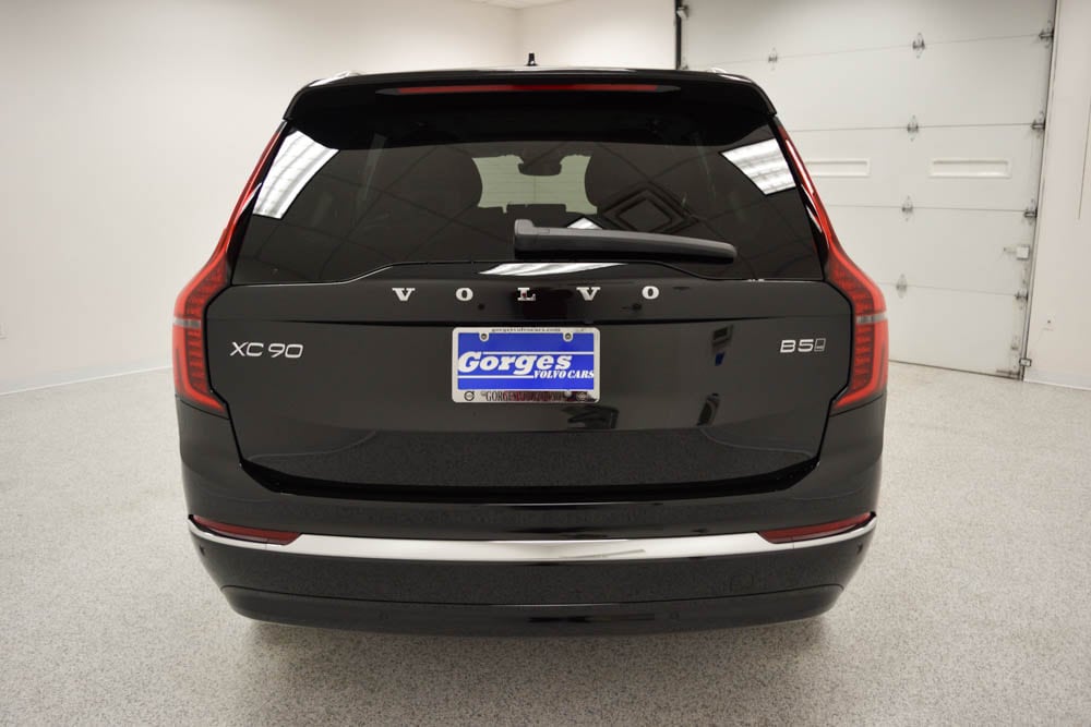 2026 Volvo XC90 Plus - Photo 5