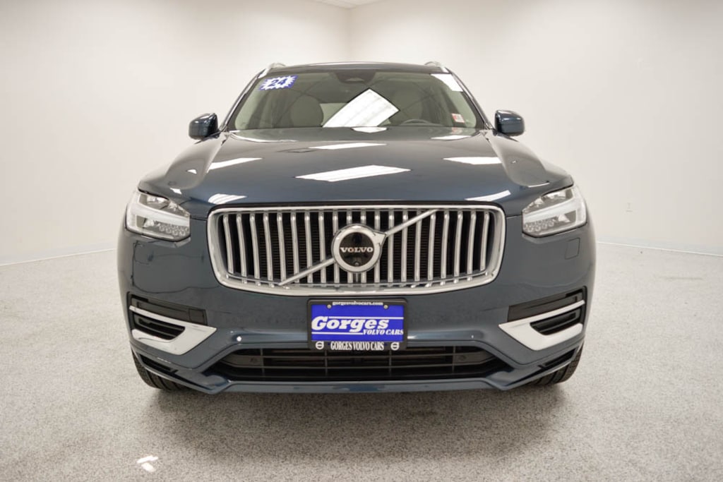 Certified 2024 Volvo XC90 plug-in hybrid T8 Plus Bright 7-Seater SUV
