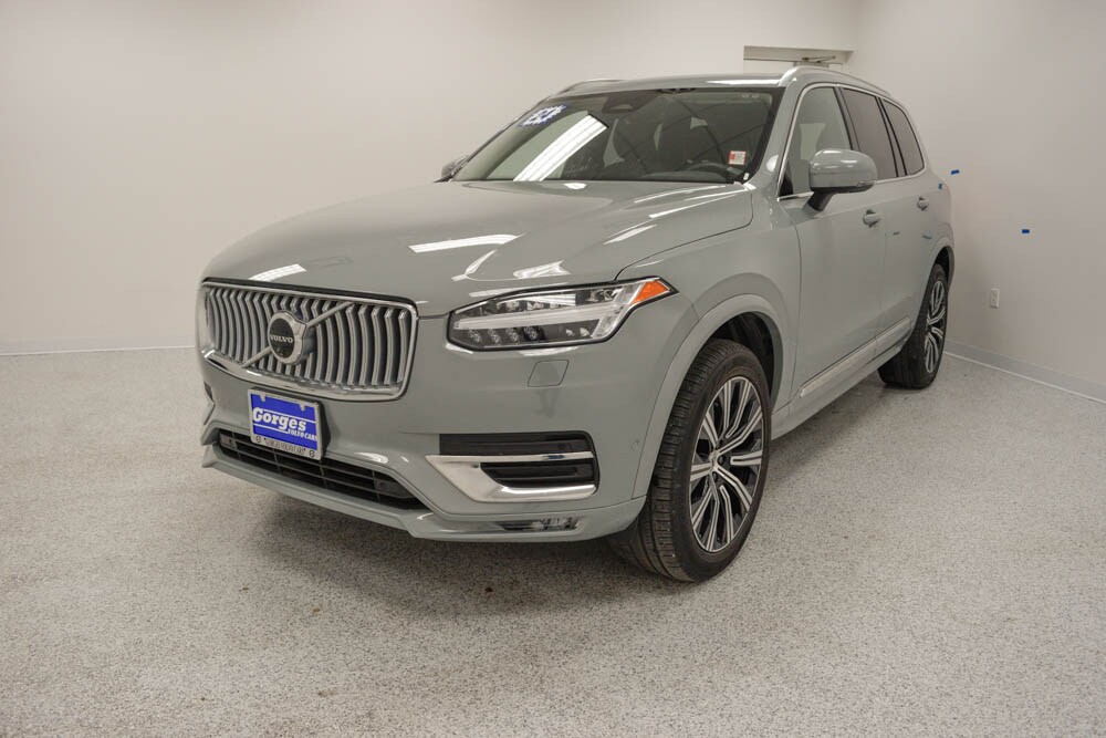 2024 Volvo XC90 Plus photo 2