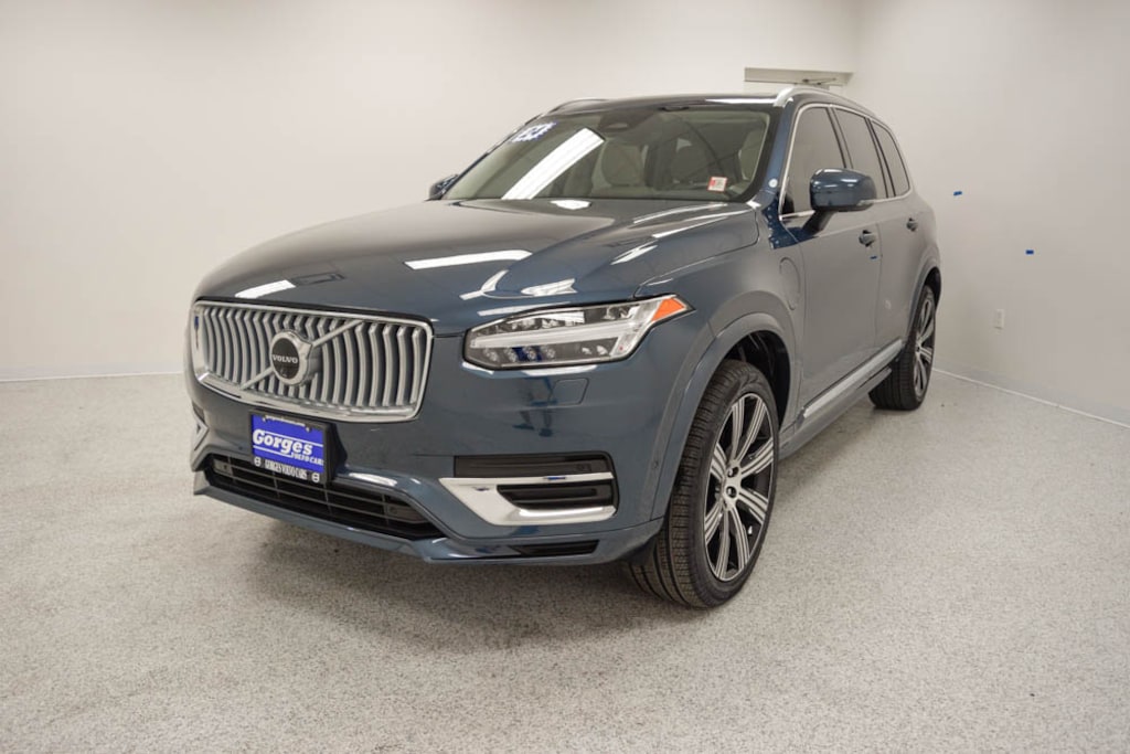 Certified 2024 Volvo XC90 plug-in hybrid T8 Plus Bright 7-Seater SUV