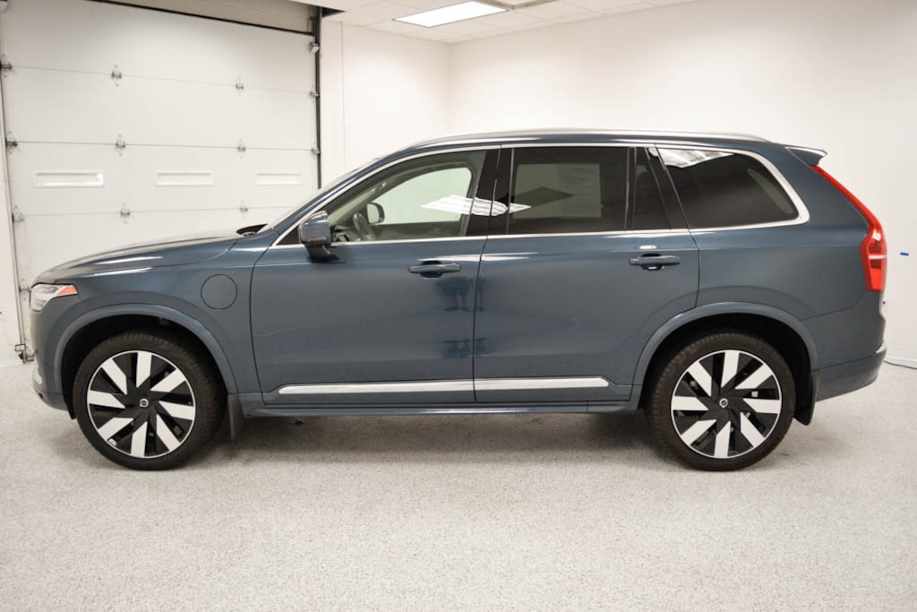 Certified 2023 Volvo XC90 Recharge Plug-In Hybrid Plus 6-Seater SUV