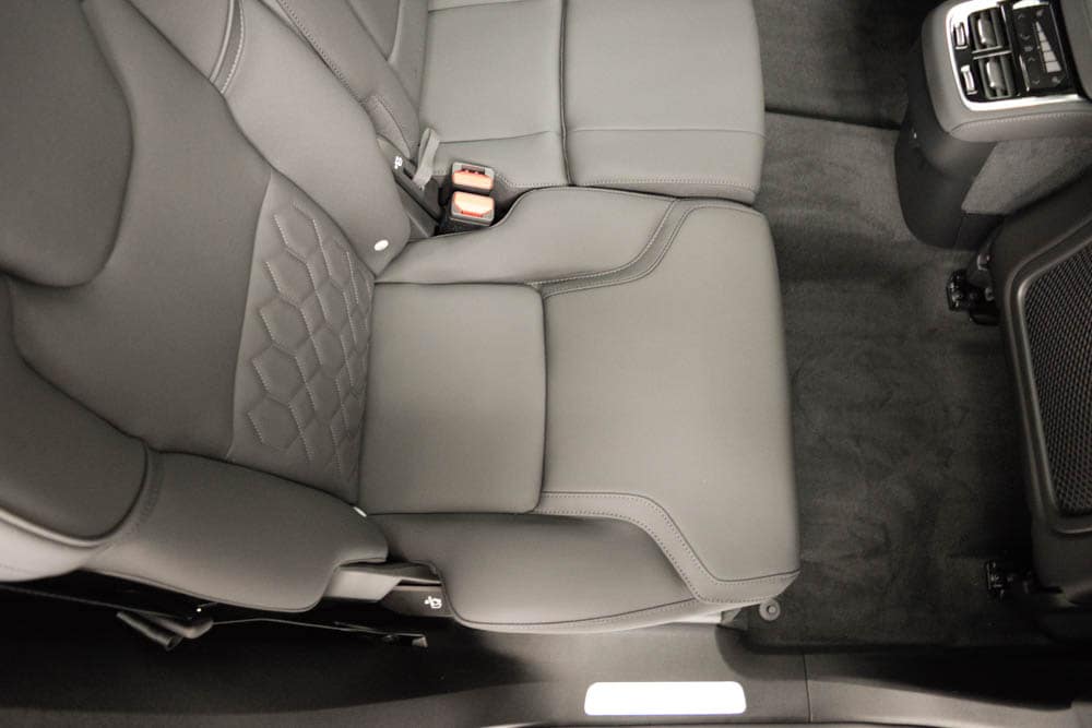 2026 Volvo XC90 Plus - Photo 28