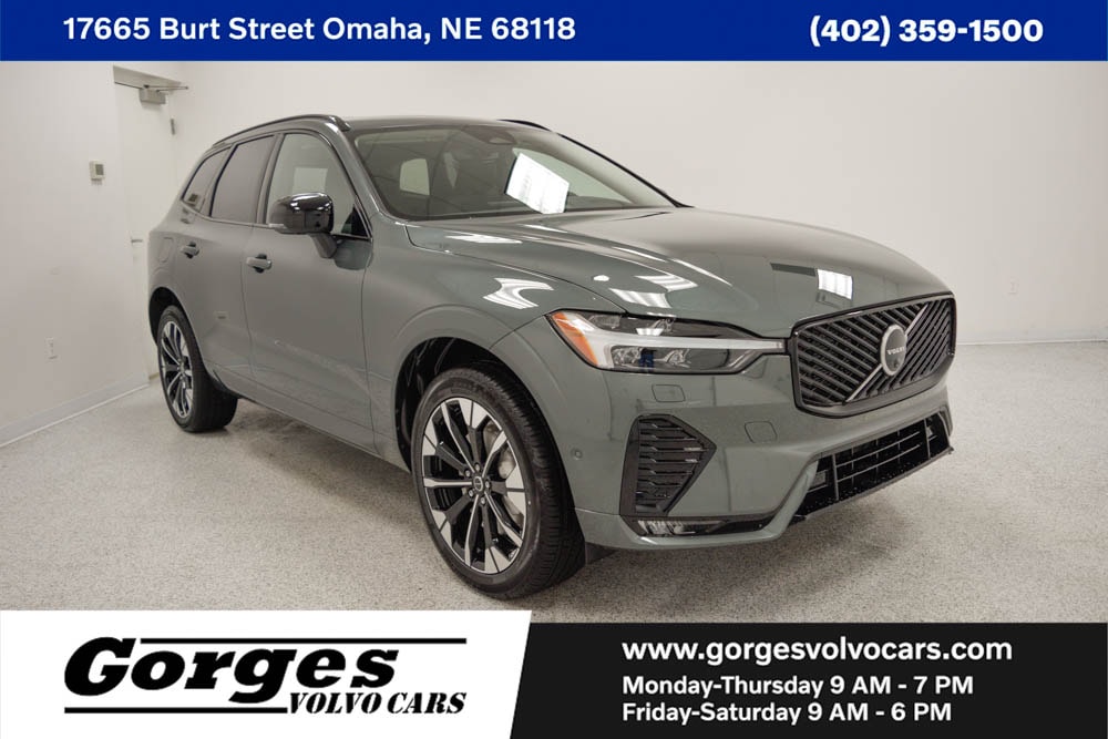 Forest Lake 2027 Volvo XC60 SUV / Crossover All-Wheel Drive Automatic