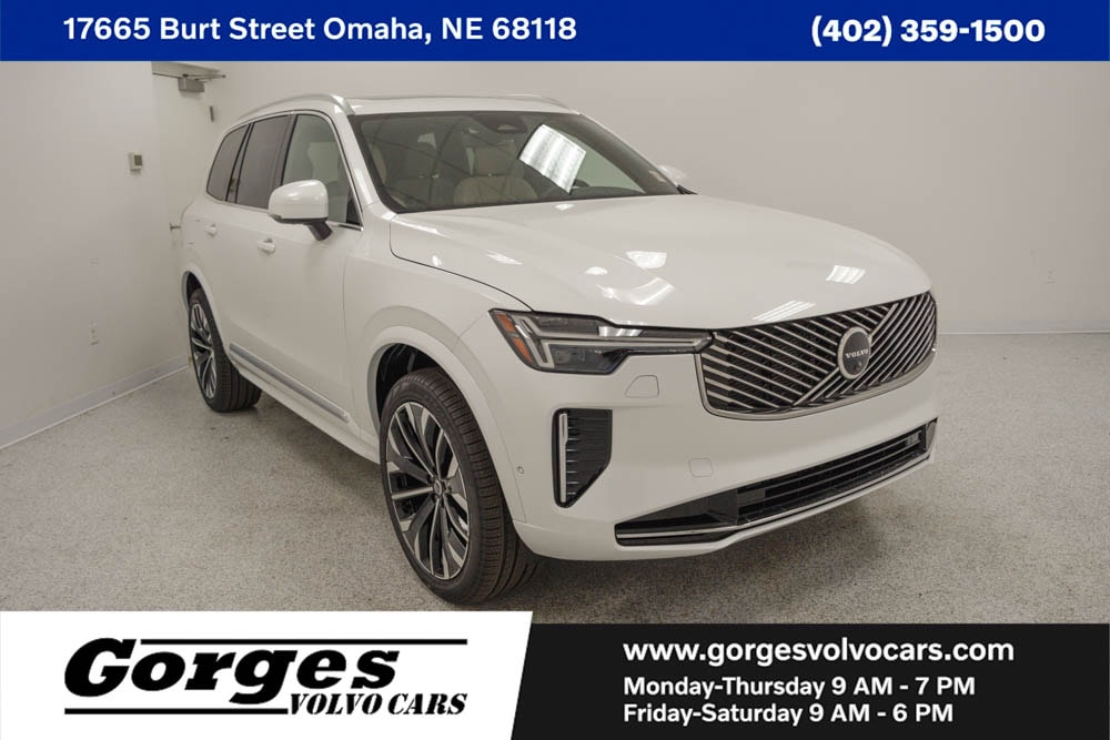 2026 Volvo XC90 Plus's photo