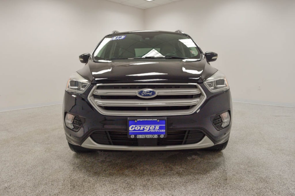 Used 2019 Ford Escape Titanium SUV