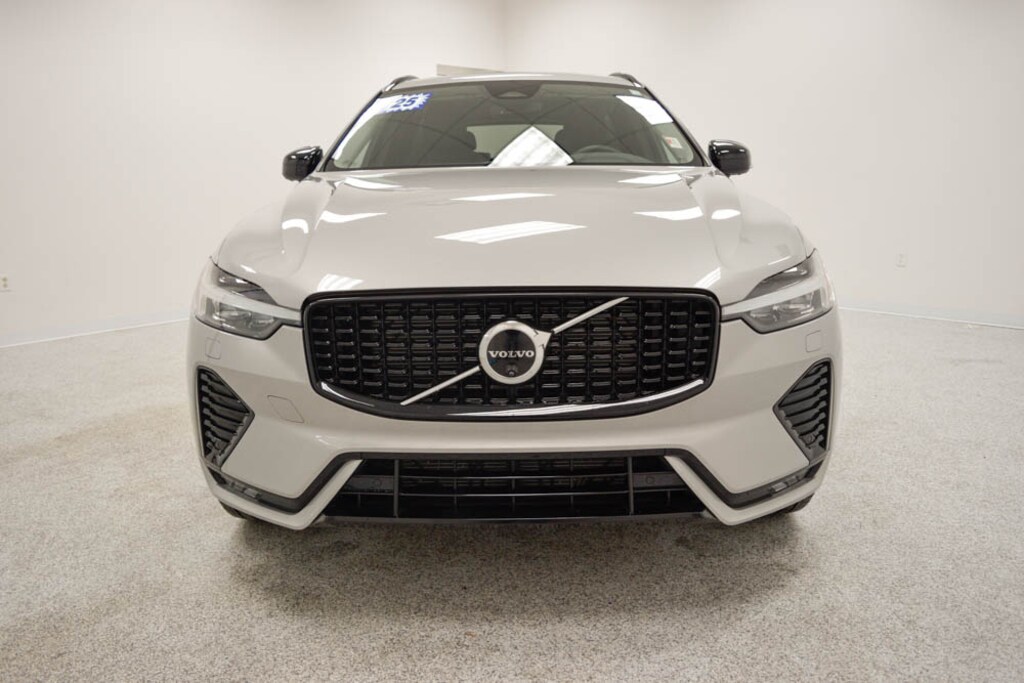 Certified 2025 Volvo XC60 B5 Plus SUV