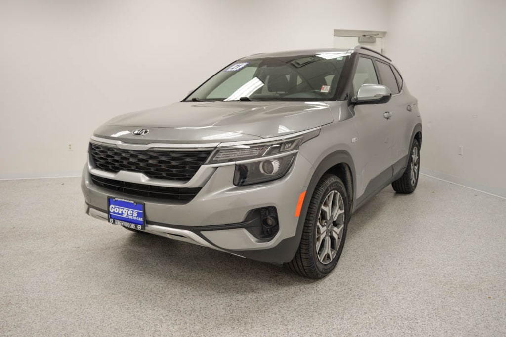 Used 2021 Kia Seltos EX SUV