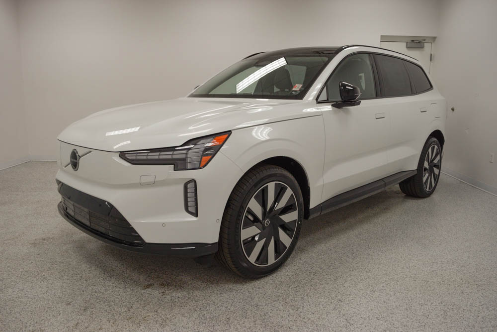 New 2026 Volvo EX90 Twin Motor Ultra 6-Seater SUV
