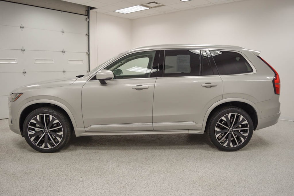 Used 2025 Volvo XC90 B6 (2025.5) Plus 7-Seater SUV