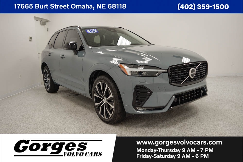 2023 Volvo XC60 B5 Plus Dark Theme AWD's photo