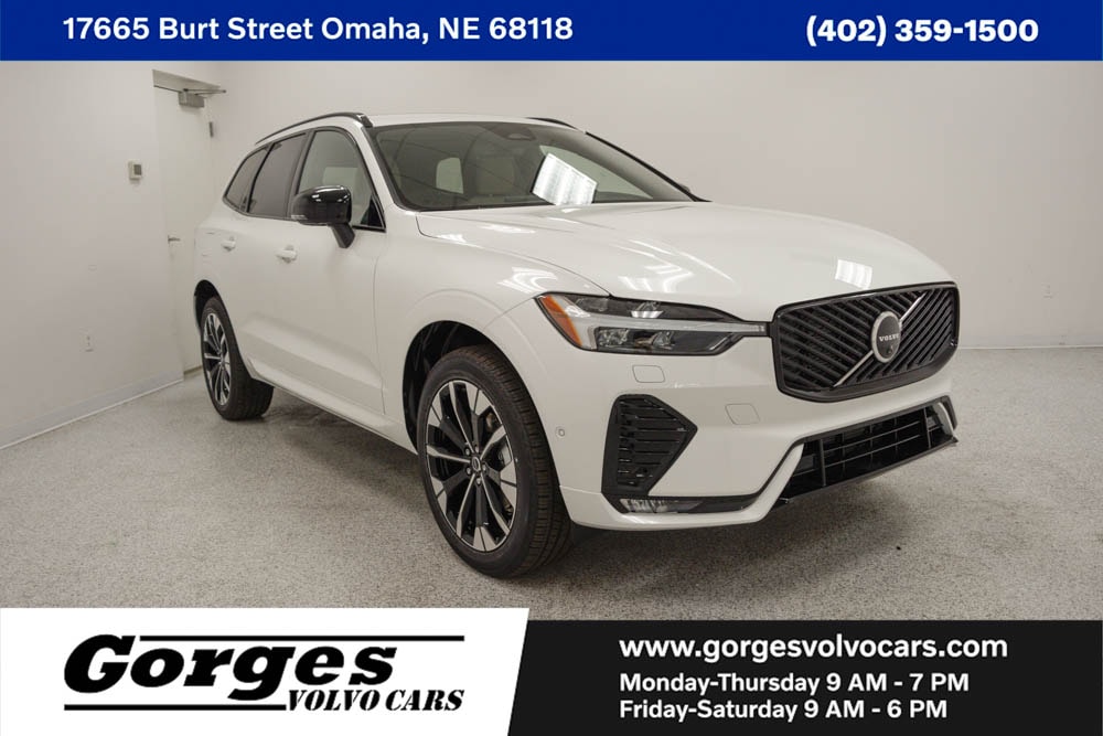 2026 Volvo XC60 B5 Plus Dark AWD's photo