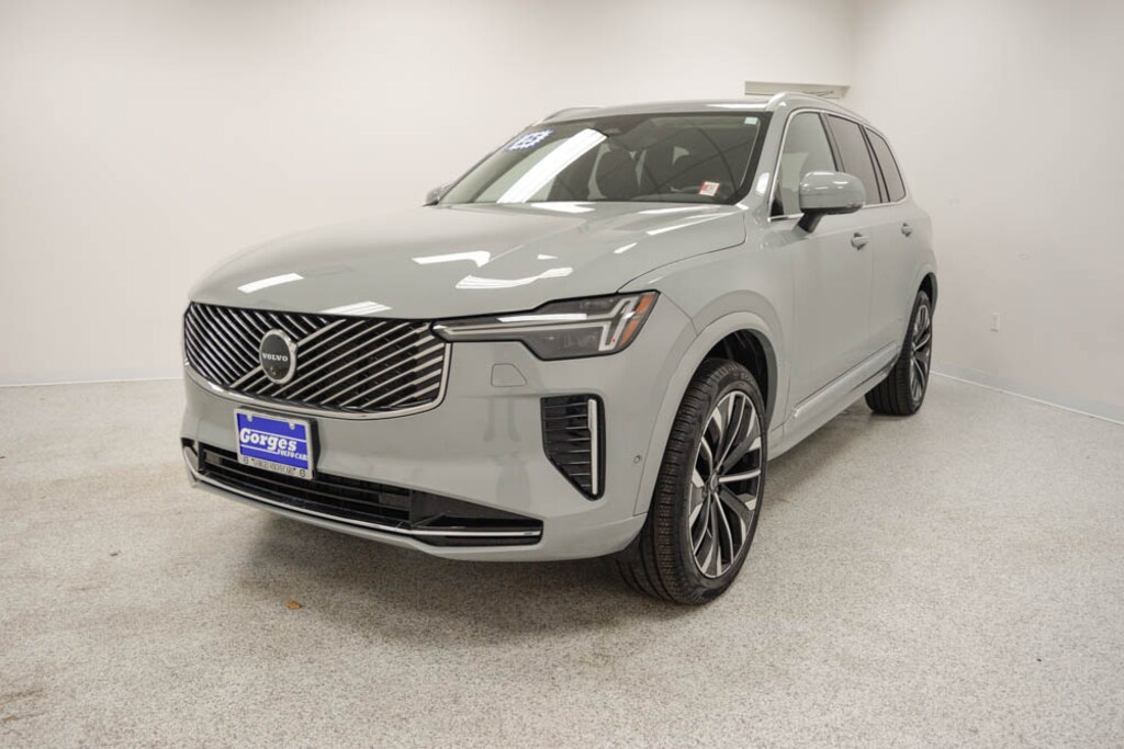 Certified 2025 Volvo XC90 B6 (2025.5) Plus 7-Seater SUV