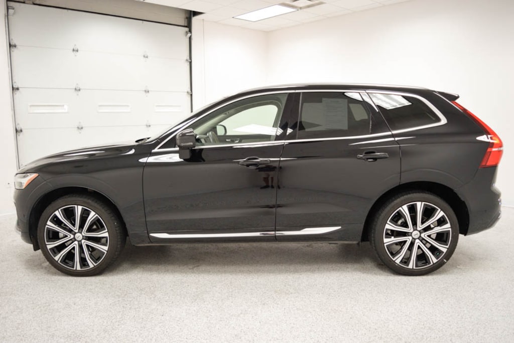 Certified 2023 Volvo XC60 B5 AWD Ultimate Bright SUV