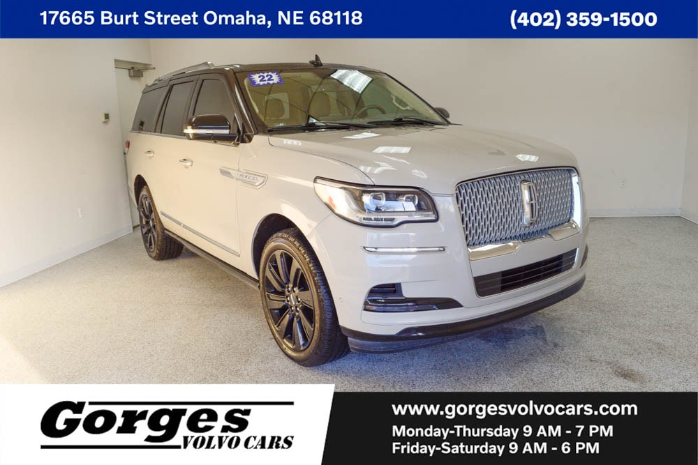 2022 Lincoln Navigator Reserve's photo