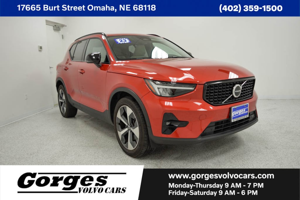 Certified 2023 Volvo XC40 B5 AWD Plus Dark SUV