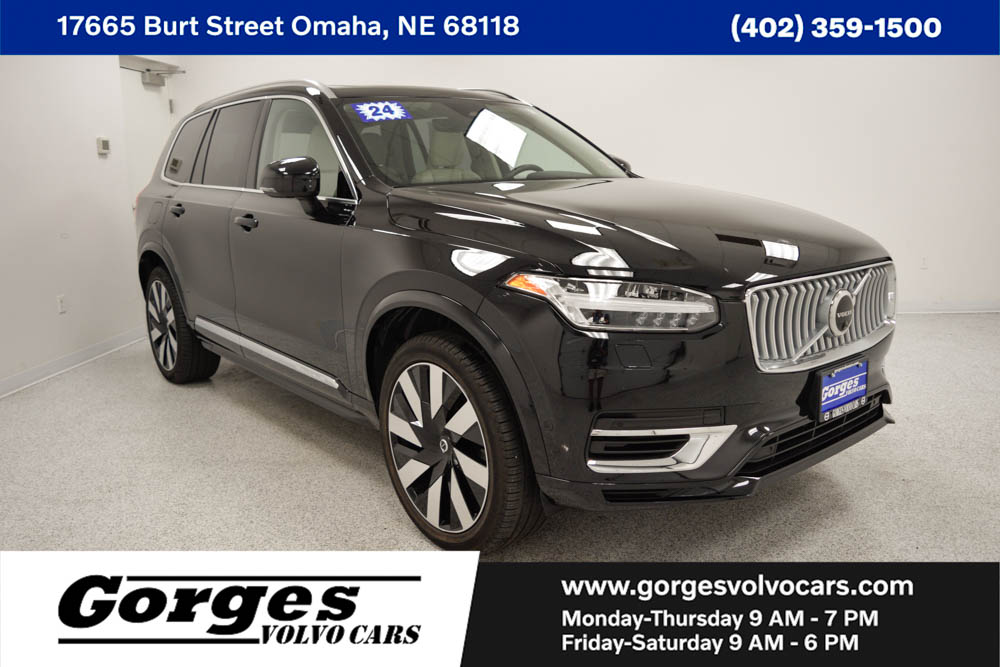 Certified 2024 Volvo XC90 plug-in hybrid T8 Plus 6-Seater SUV