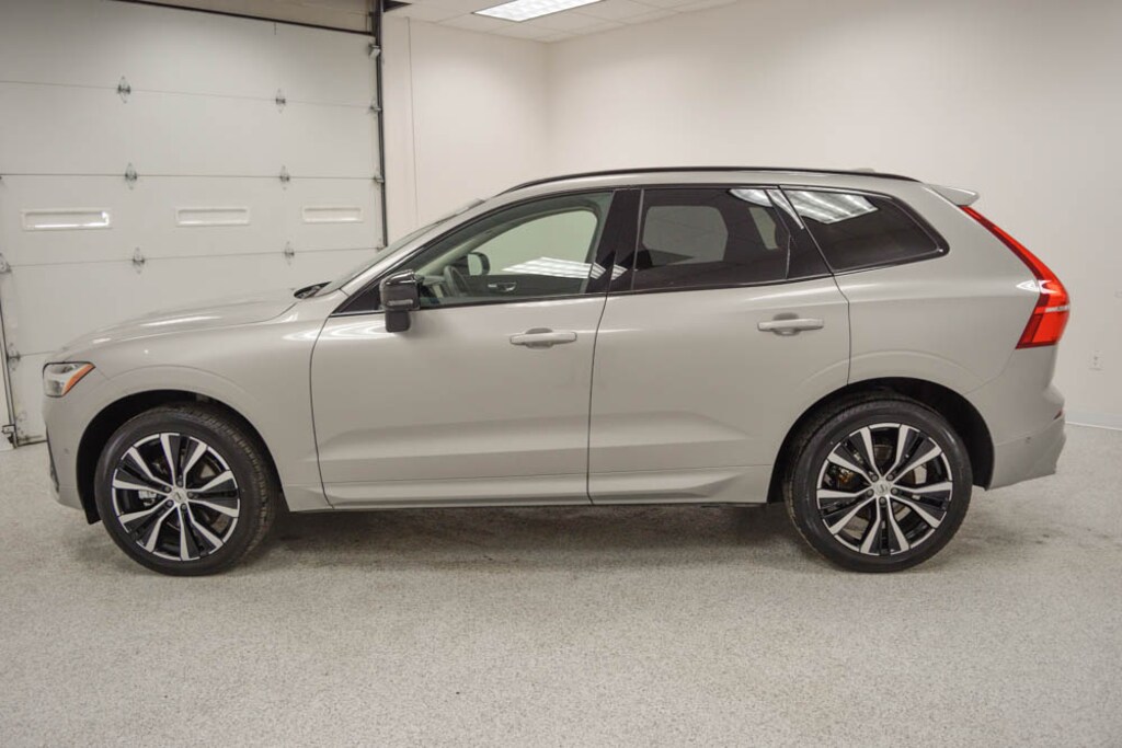 Certified 2025 Volvo XC60 B5 Plus SUV