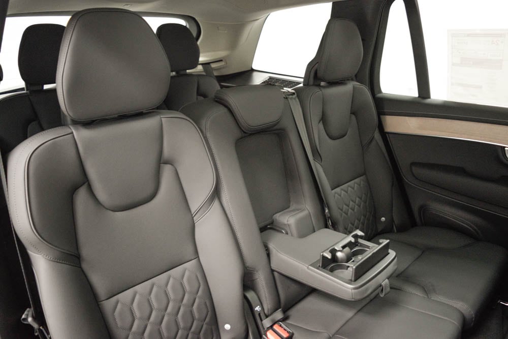 2026 Volvo XC90 Plus - Photo 27