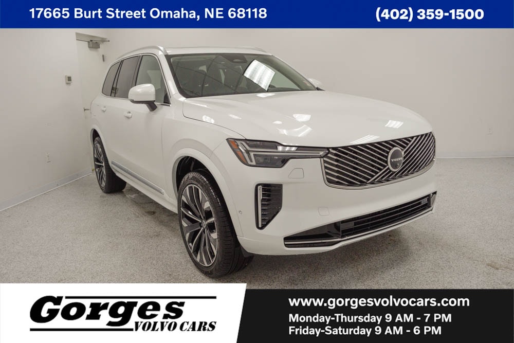 2026 Volvo XC90 Plus's photo