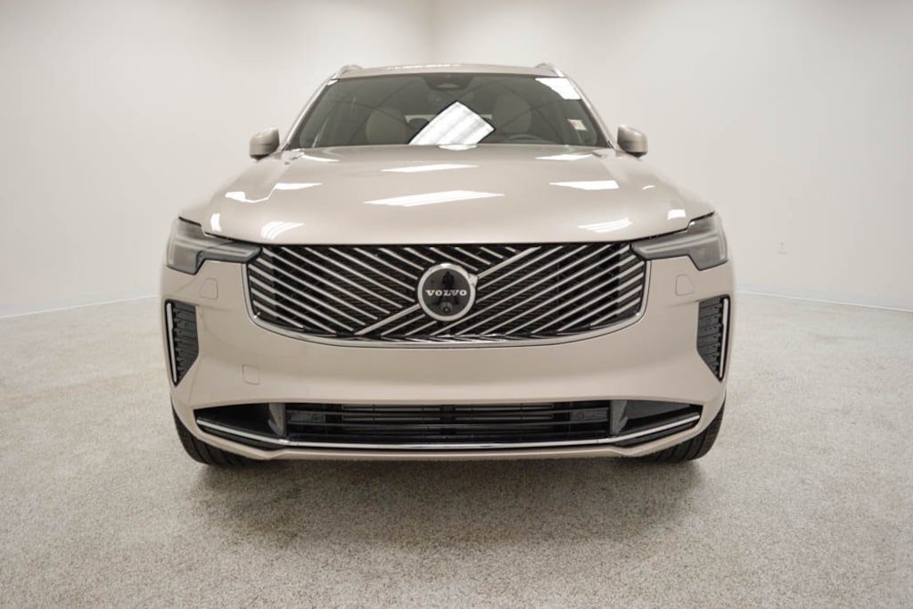 New 2026 Volvo XC90 plug-in hybrid T8 Plus 7-Seater SUV