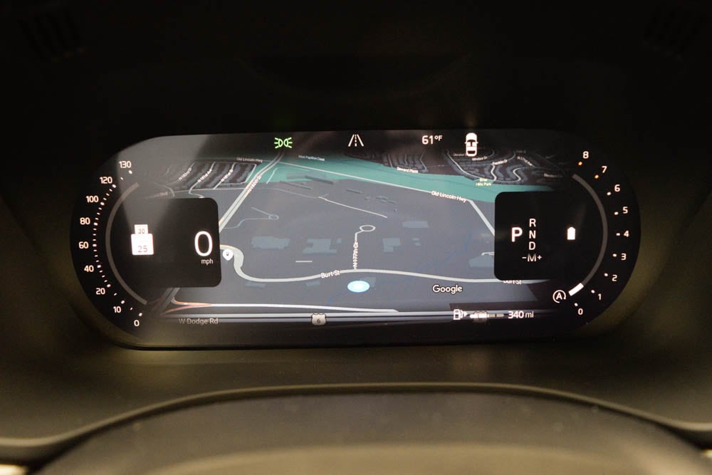 2026 Volvo XC60 Plus - Photo 14